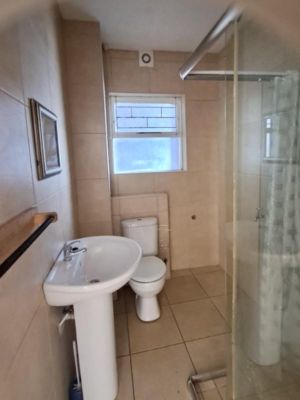 2 Bedroom Property for Sale in Diep River Western Cape